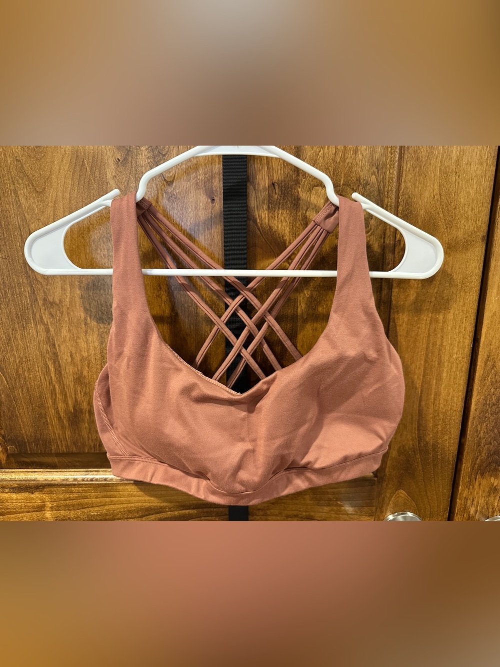 Victoria's Secret Crisscross Strappy Sports Bra - Rosewood